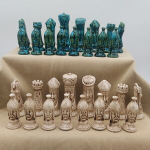 BBP Inspired Green And Teal Midevil Pottery Duncan Chess Set